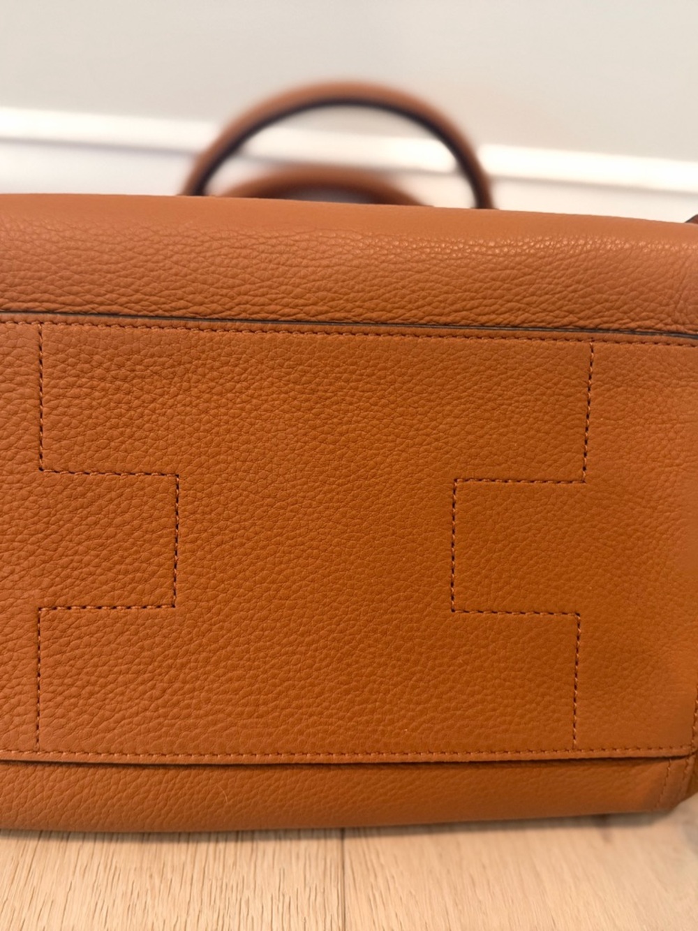 Tory Burch Cognac Leather Half Moon Satchel with Gold Hardware - Picture 4 of 7
